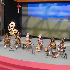 新疆DALA乐队演奏《库尔古乐》