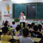 赣州市潭口中心小学倾力打造葫芦丝特色课程