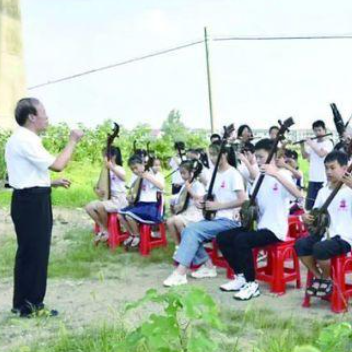 七旬老人坚守7年公益教学，组建“少儿民族乐团”，点亮留守儿童音乐梦